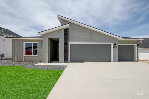 3466 E Boxelder Dr, Nampa, ID 83686