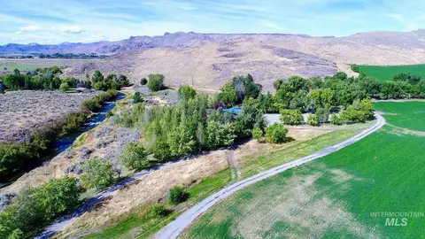 Exterior - 249 Priest Rd, Picabo, ID 83313 photo 9 of 13