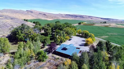 Exterior - 249 Priest Rd, Picabo, ID 83313 photo 11 of 13