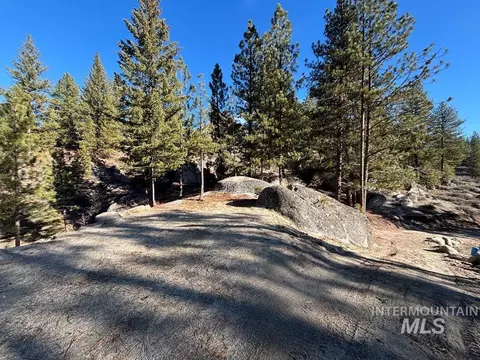 28 Sarah Way, Cascade, ID 83611 photo 10