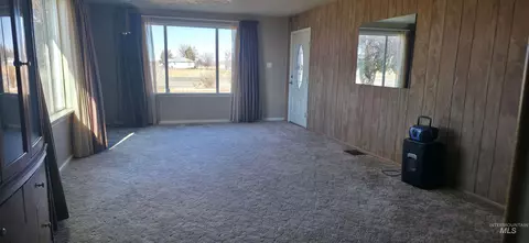 Living - 103 S 650 E, Burley, ID 83318 photo 5 of 5