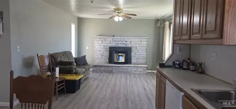 Living - 103 S 650 E, Burley, ID 83318 photo 1 of 5