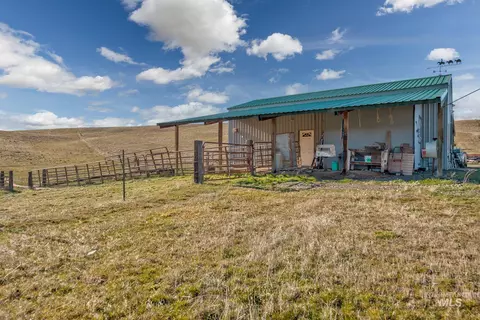 Exterior - 985 Hwy 95, Weiser, ID 83672 photo 15 of 18
