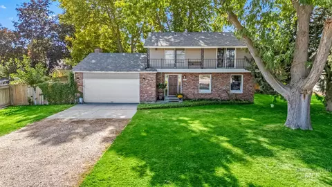 11223 Meadowbrook Dr, Nampa, ID 83686