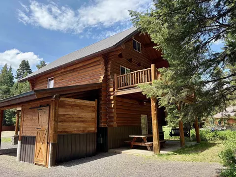 1413 Stone Ln, Mccall, ID 83638