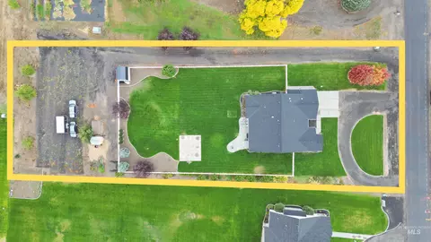View/Area - 919 9th Ave E, Gooding, ID 83330 photo 3 of 4