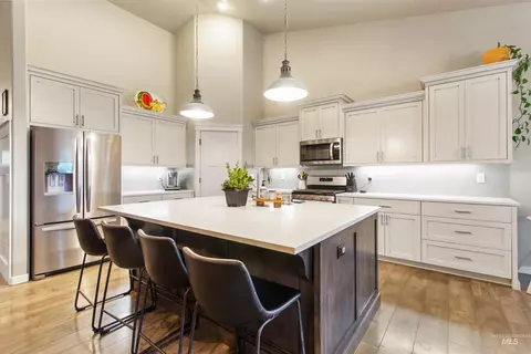Kitchen - 919 9th Ave E, Gooding, ID 83330 photo 4 of 5