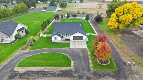 Exterior - 919 9th Ave E, Gooding, ID 83330 photo 14 of 17