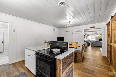 Kitchen - 509 S Main St, Riggins, ID 83549 photo 3 of 6