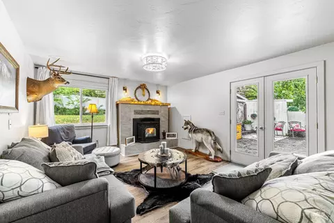 Living - 509 S Main St, Riggins, ID 83549 photo 4 of 6