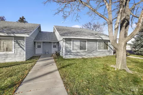 502 Yakima, Filer, ID 83328