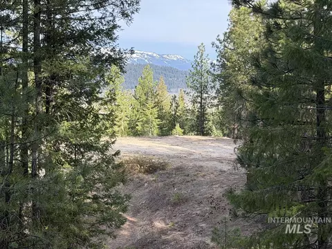 11 Augustus Way, Cascade, ID 83611 photo 7