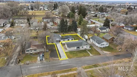 View/Area - 711 E Ave D, Jerome, ID 83338 photo 2 of 17