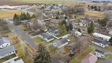 View/Area - 711 E Ave D, Jerome, ID 83338 photo 5 of 17