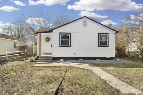 1033 Nevada St, Gooding, ID 83330