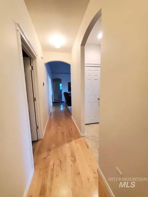 Entry Way - 1100 E Wright St, Boise, ID 83706 photo 1 of 1