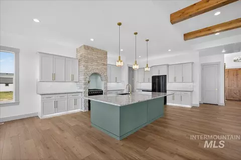 Kitchen - 23739 Legends Ln, Caldwell, ID 83607 photo 7 of 7