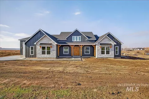 Exterior - 23739 Legends Ln, Caldwell, ID 83607 photo 2 of 6