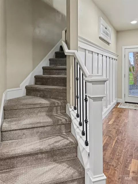 Entry Way - 2425 S Chipper Way, Eagle, ID 83616 photo 3 of 6