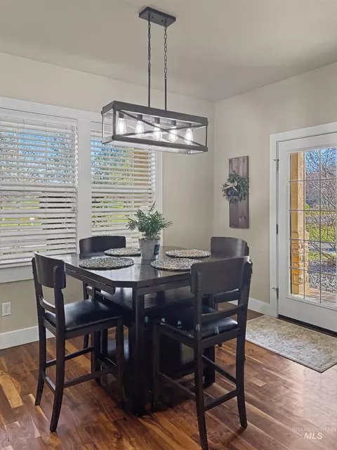 Dining - 2425 S Chipper Way, Eagle, ID 83616 photo 3 of 3