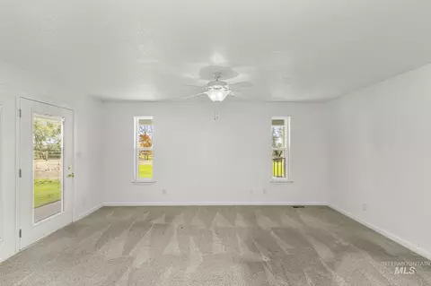 Living - 7978 Baseline Rd #0, Melba, ID 83641 photo 4 of 5
