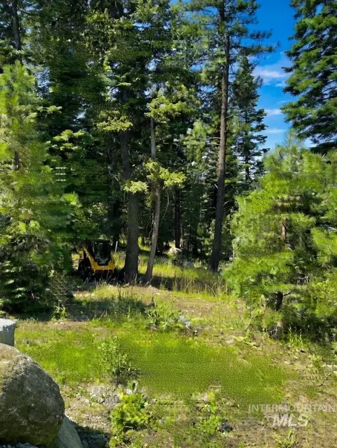 1425 Majestic View Dr, Mccall, ID 83638