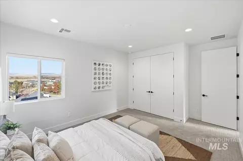 Bedroom - 764 E Ashbourne Ln, Eagle, ID 83616 photo 6 of 8