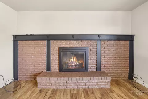 Living - 298 S 300 E, Jerome, ID 83338 photo 3 of 4