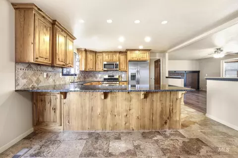 Kitchen - 298 S 300 E, Jerome, ID 83338 photo 5 of 5