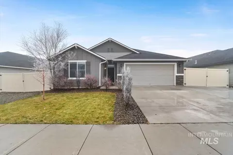 2799 W Midnight Dr, Kuna, ID 83634