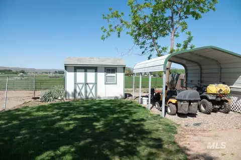 Exterior - 733 Pringle Rd, Weiser, ID 83672 photo 9 of 21