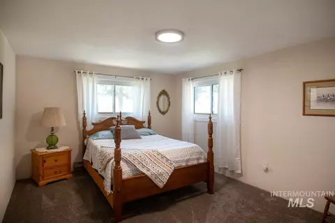 Bedroom - 733 Pringle Rd, Weiser, ID 83672 photo 4 of 4