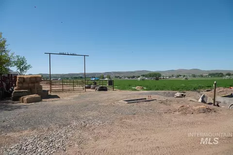 Exterior - 733 Pringle Rd, Weiser, ID 83672 photo 16 of 21