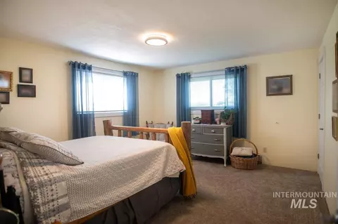 Bedroom - 733 Pringle Rd, Weiser, ID 83672 photo 2 of 4