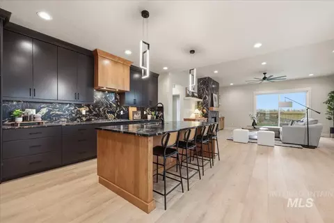 Kitchen - 7818 Flathead Lake St, Eagle, ID 83616 photo 5 of 5