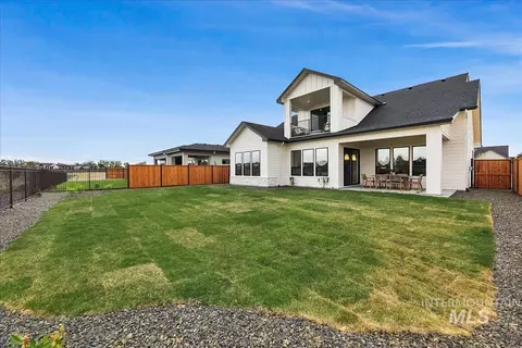 Exterior - 6734 W Sollas Dr, Eagle, ID 83616 photo 4 of 6
