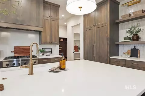 Kitchen - 6734 W Sollas Dr, Eagle, ID 83616 photo 5 of 9