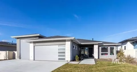 4148 E Copper Pt, Meridian, ID 83642
