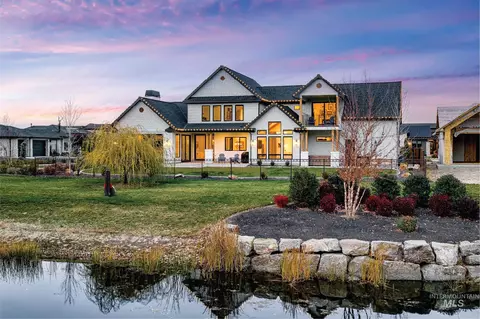 7723 W Hevelius, Eagle, ID 83616