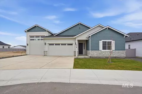 2378 N Kenora Ave, Star, ID 83669