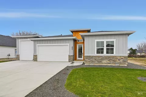 495 W Millstone St, Middleton, ID 83644