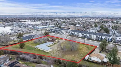 1155 N Maple Grv, Boise, ID 83704