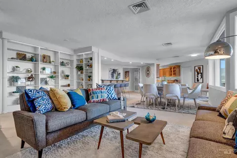 3701 W Crescent Rim Dr #406, Boise, ID 83706