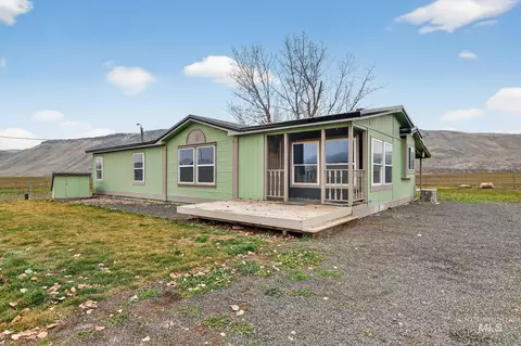 Exterior - 2284 Weiser River Rd, Weiser, ID 83672 photo 1 of 8