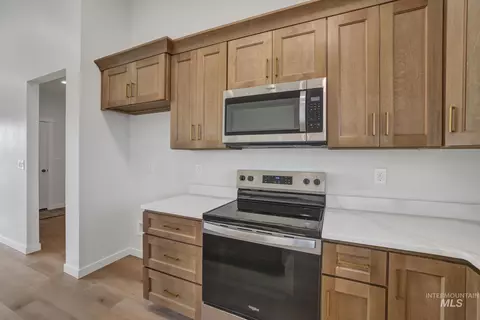 Kitchen - 910 23rd Ave E, Jerome, ID 83338 photo 4 of 4
