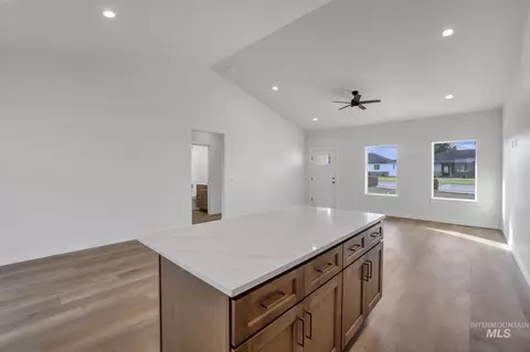 Other - 910 23rd Ave E, Jerome, ID 83338 photo 4 of 10