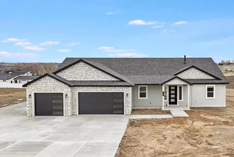 109 Stella Cir, Hagerman, ID 83332