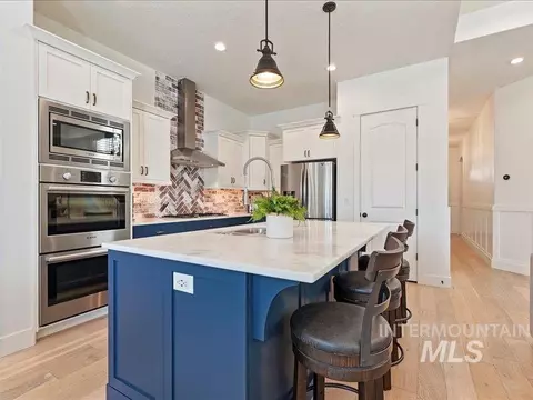 Kitchen - 1367 N Willowick Ave, Eagle, ID 83616 photo 1 of 3