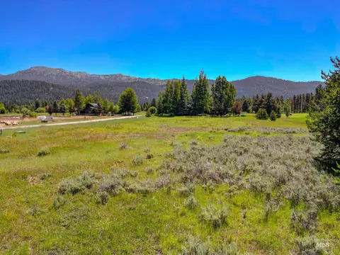 241 W Jug Rd, Mccall, ID 83638 photo 32