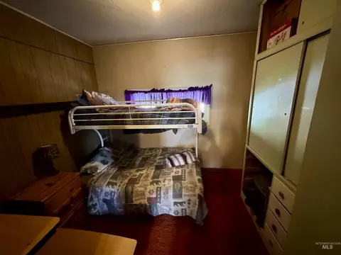 Bedroom - 412 Walnut St, Nezperce, ID 83543 photo 2 of 2